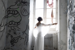 7.-la-dame-blanche_Laure